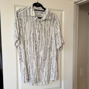 Zara Men's Cream and Gray Striped Shirt